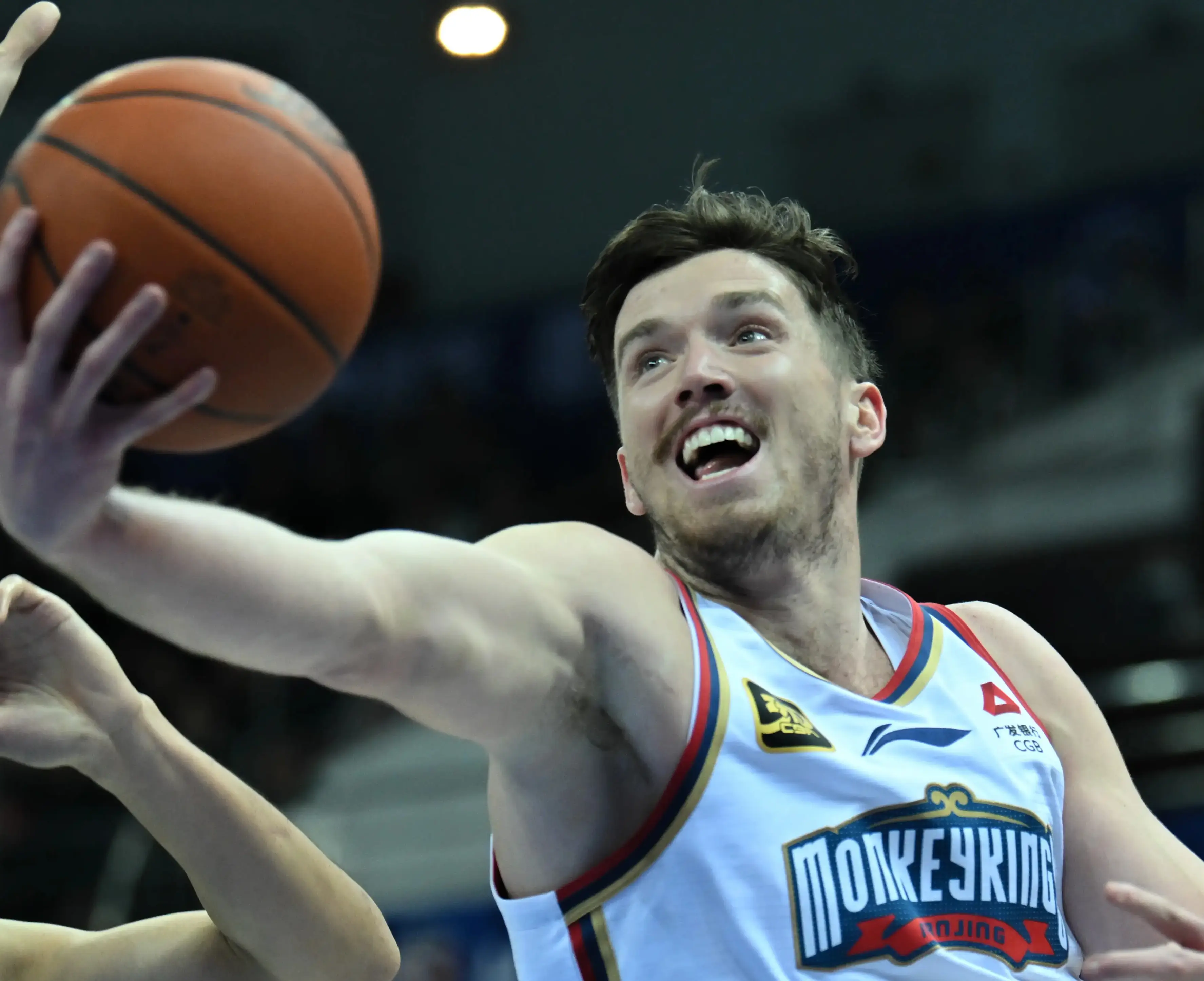 布鲁克林篮网窗口期主帅复盘，志在CBA常规赛名次提升，气氛紧张，团队化学反应显著 -竟博娱乐